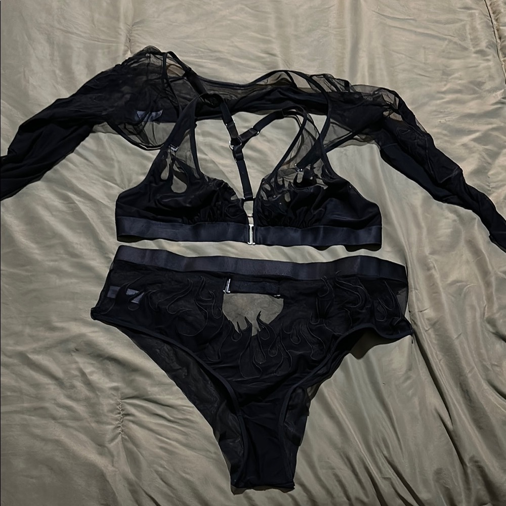 Thistle & Spire Smokin Mirrors Lingerie Set - Black & Sheer